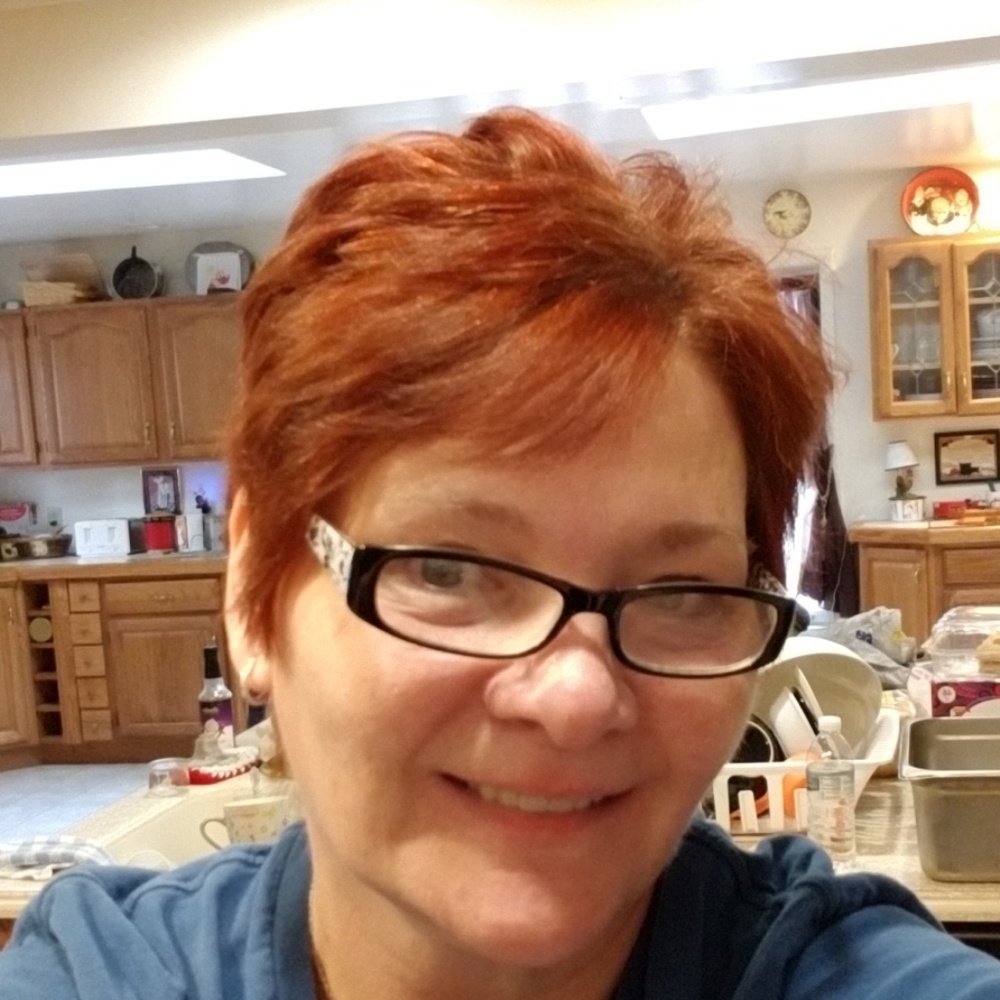 Meet your Posher, Estella